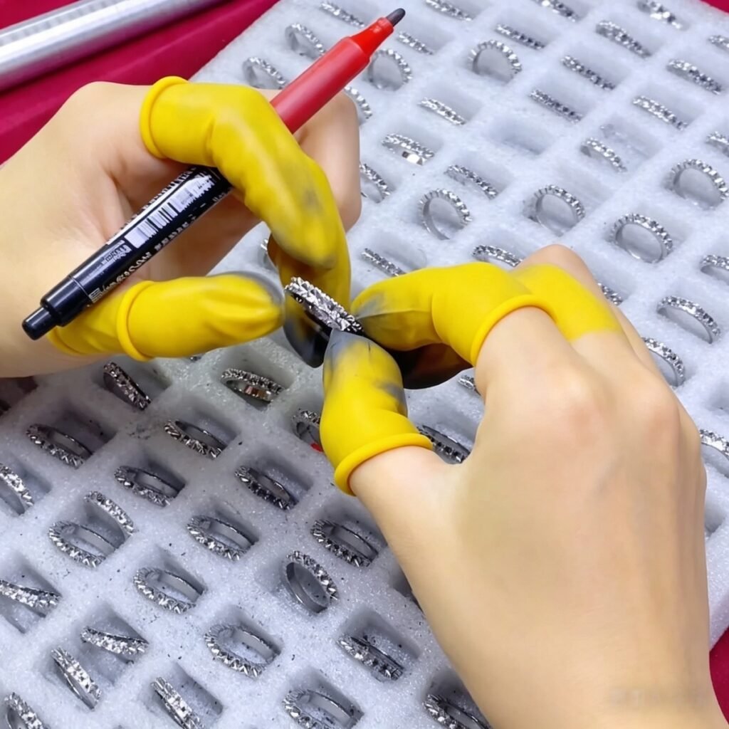 Jewelry quality inspection before shipment