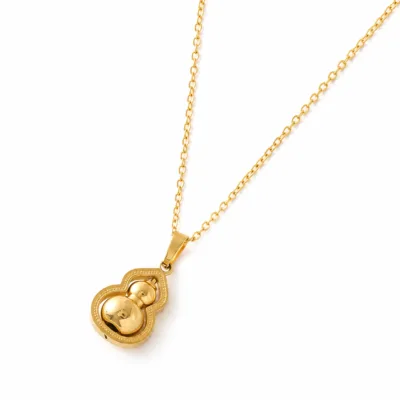 Gold plated stainless steel gourd necklace with small pendant
