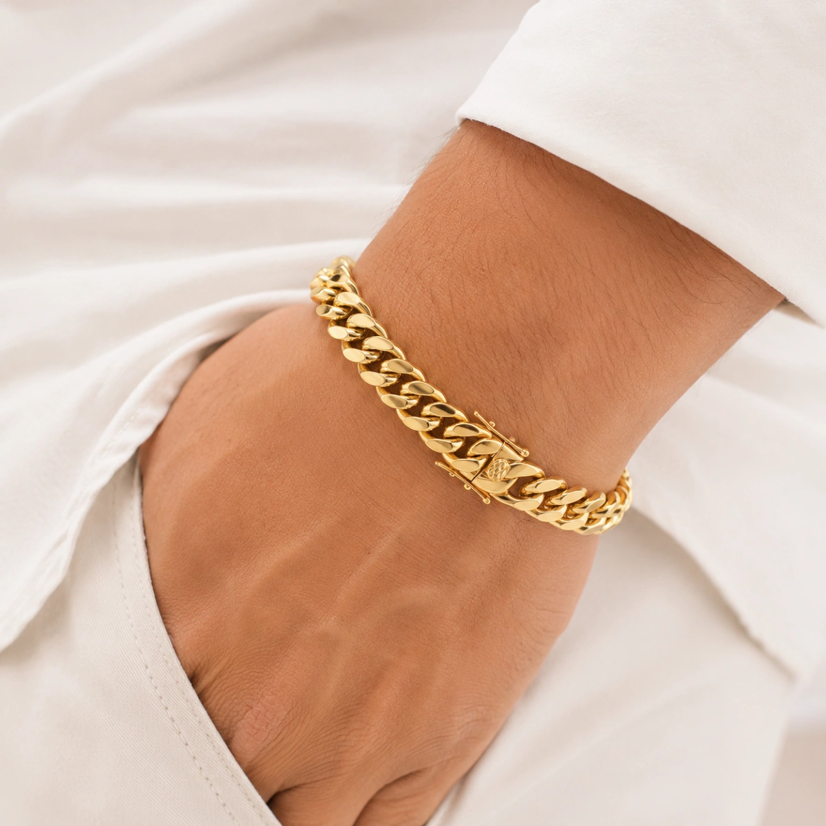 Cuban Chain Bracelet detail showing silver finish, clasp structure and 8mm to 14mm width options